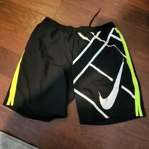 Nike Court Shorts Large